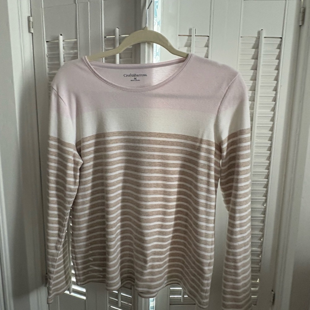 Croft & Barrow Women's Soft Pink and Tan Striped Sweater